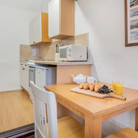 7 Old Mews Apartamento